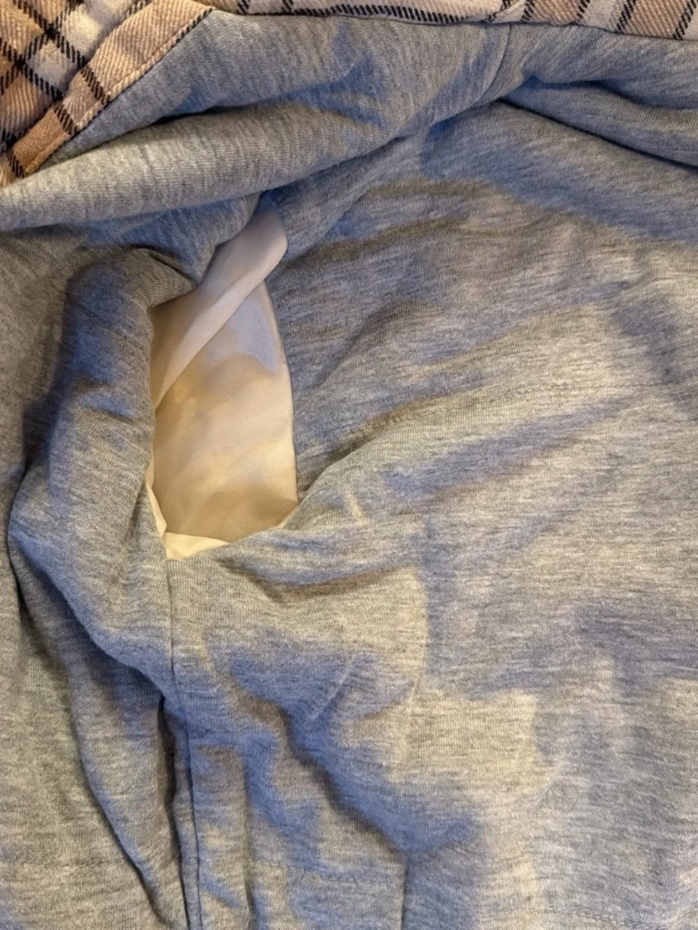 GAP Plaid Button-Up Shacket in Cream and Tan boys xxl